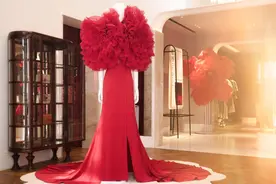 首发、首展、首秀，EP雅莹担纲2025秋冬上海时装周开幕大秀图片