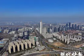 河西又一地标即将竣工，南京天际线再次更新图片