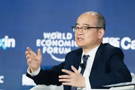 对话世界500强 | 霍尼韦尔中国总裁余锋：从一吨6000元到18000元，地沟油变成宝！三大“变身”路径助力低碳发展图片