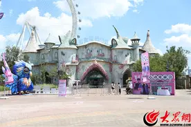 “天下泉城”矿泉水相约庞博文、刘佳梁粉丝见面会图片