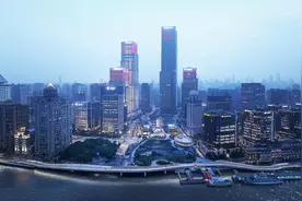 绿地外滩中心启动全球招商，这些标杆企业及商户集中签约图片