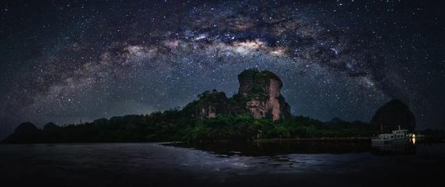 以爱之名·白露为笺！这个七夕邀TA共赴龙虎山：放福灯、观银花、结仙缘！