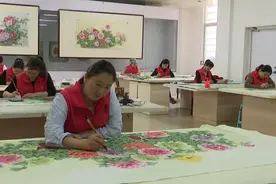 牡丹入画走遍天下，全国80%的牡丹工笔画来自这里...... | 乡村振兴·“花漾菏泽”图片