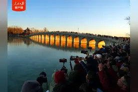 冬至将近，颐和园再现“金光穿洞”的限定浪漫图片