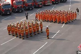 广东消防力量参加“联城-2025”粤港澳大湾区跨境联合演练图片