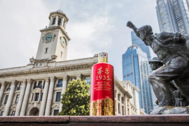 武汉，万箭齐发