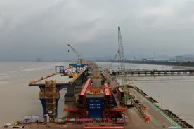 建设者坚守一线，浙江多个高速公路项目刷新建设“进度条”图片