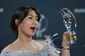 “残奥七金王”蒋裕燕获劳伦斯奖，成首位获该奖中国残疾人运动员图片