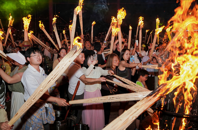 8月15日至17日，2025年闰月火把节将在云南民族村启幕