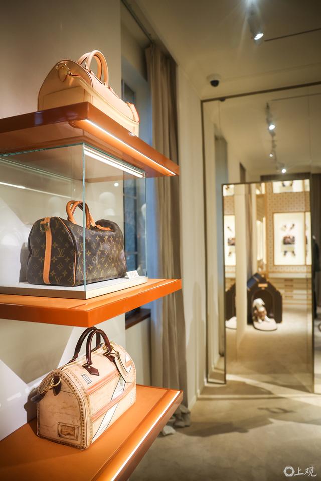 武康路百年老洋房焕新，打造“旅行艺术”主题空间