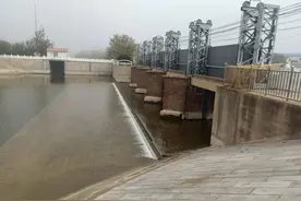 百年风雨马圈闸图片