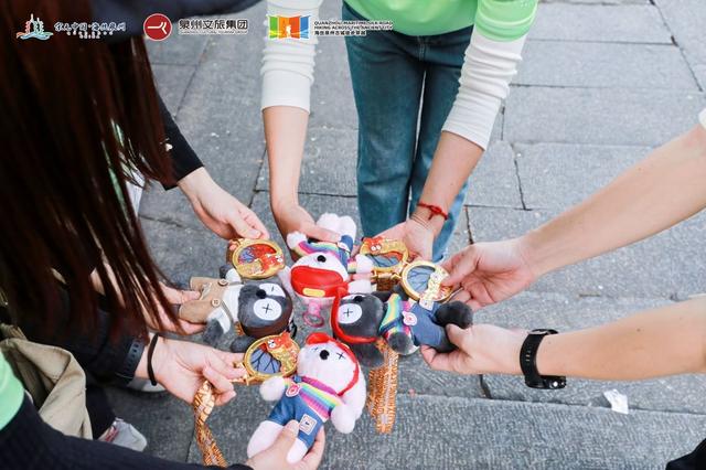 与古城再次相约  5000人用脚步丈量世遗之美