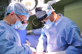 17岁藏族少年咳嗽发热15天，罕见感染死亡率高达90%，沪藏接力救援开启图片