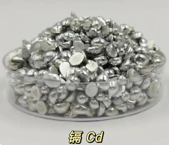 “一半以上是假的，甚至重金属含量超标”！长期接触或致癌