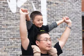 “长沙很好，下次还来！”为写出对长沙的不舍，游客们动了真感情！图片