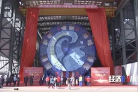 从“头雁领航”到“群雁齐飞”，工程机械聚链成势释放“乘法效应”图片