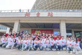 图集｜“五一”到来，烟台要把游客宠成“小苹果”图片