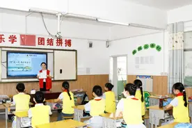 湖北赤壁烟草：“河”我一起，环保伴我行图片