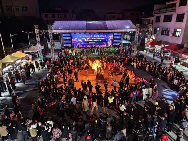 连续8天！唐先有场好吃又好玩的嘉年华，就等你来→