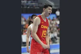 NBA终于再迎中国球员 崔永熙说签约只是拼搏的开始图片