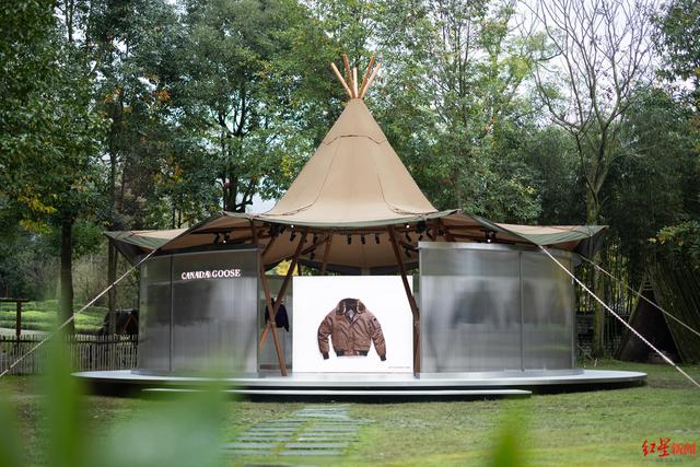 暖冬新场景涌现，成都冬日消费热潮来袭