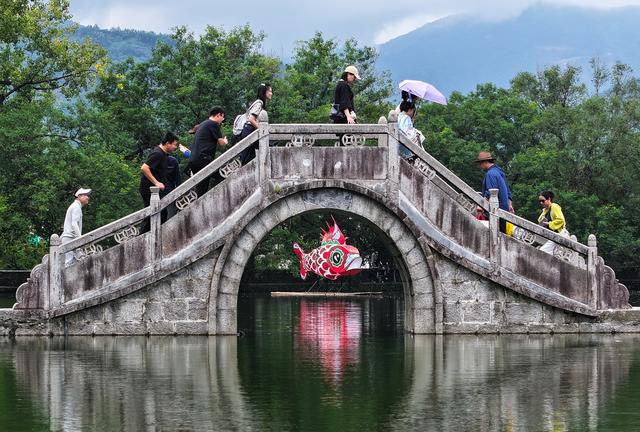 世界遗产村 国庆文旅热