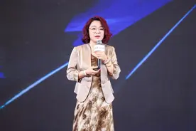 美团医药健康：“HEALTH”模型已服务近500家药店药企，即时零售近三年复合增速达38%图片