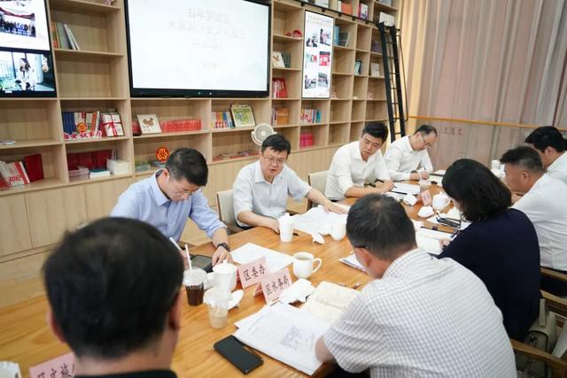 区领导调研朱家角古镇