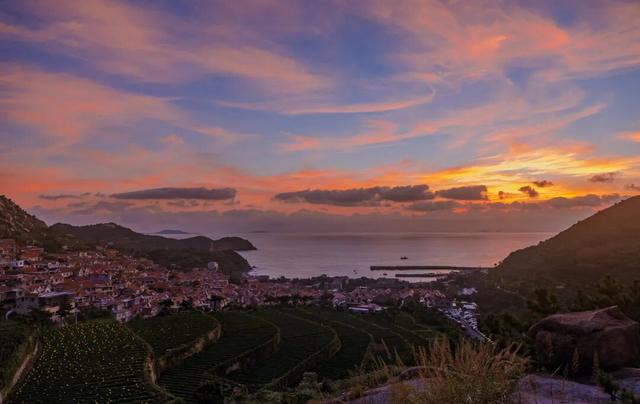 这个冬天，总要来青岛看一场日出吧！