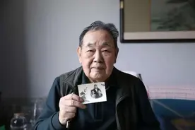 他们统一叫“中国人”图片