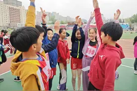北京市西城区举办2024中小学田径运动会，参赛人数创新高图片