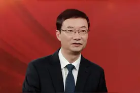 抓好改革落实，全面提升城市功能品质活力——专访安徽省住房城乡建设厅党组书记、厅长查文彪图片