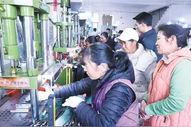 会泽举办就近就地就业专场招聘会图片