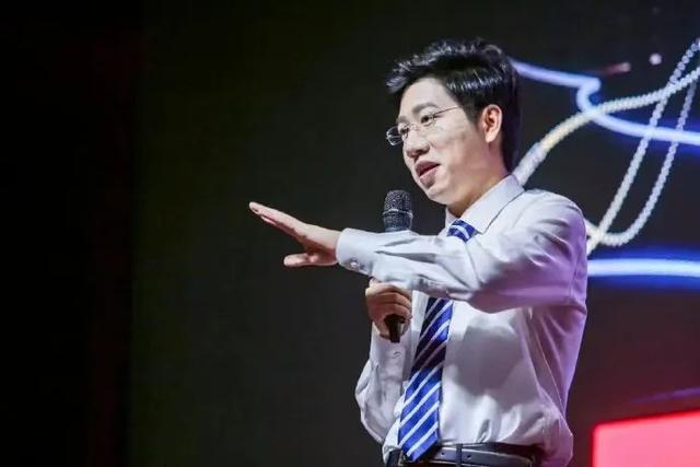 医学博士跨界演短剧了？这位华山医院主诊医师用实力征服观众！