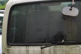 “僵尸车”终于被清了！“三所联动”解决社区难题→图片