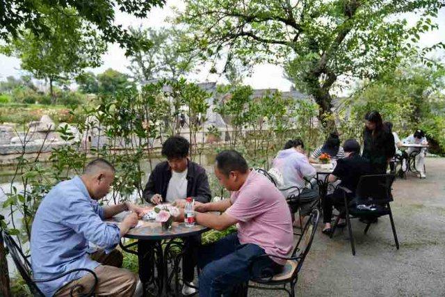 滇池旅游黄金岸线又新增文旅品牌——奔来艺术空间