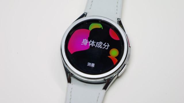 ����Galaxy Watch6 Classic���֣���Ӳ���������ʱ�е�Ʒ