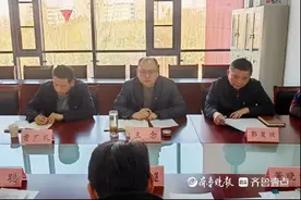 枣庄职业学院新能源与汽车工程系召开2024年度组织生活会图片