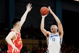 翟晓川赛后怒赞范子铭：辽宁队要是有他，早就破广厦了图片