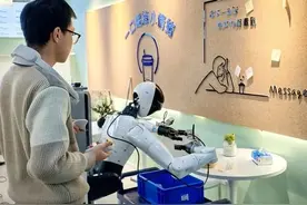 花5万元买台帮你做家务？人形机器人加速跑进量产元年图片