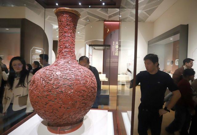 江苏苏州：博物馆里过大年