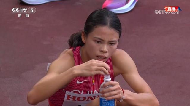 莫家蝶晋级女子400米栏半决赛