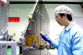 打造卫星批量化生产新模式——探访中国科学院微小卫星创新研究院图片