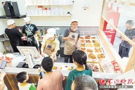 工科硕士乐当“卤司令” 带动创业就业百余人图片