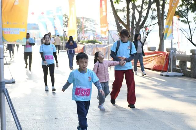 近9000人徒步打卡，解锁清城“诗和远方”！