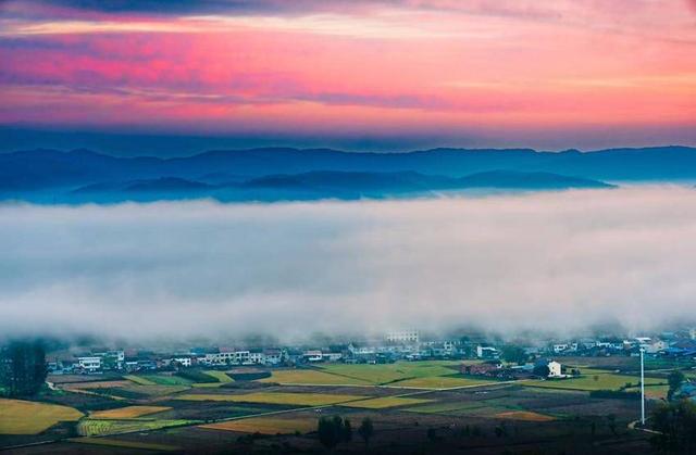 南漳：晨雾缭绕如画