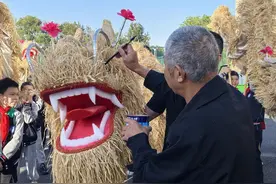 余杭径山镇长乐村市级非遗传承人点睛添彩 大龙小龙共舞庆盛事图片