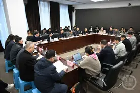 “重庆造”具身智能机器人来了 会“管家”懂陪护图片