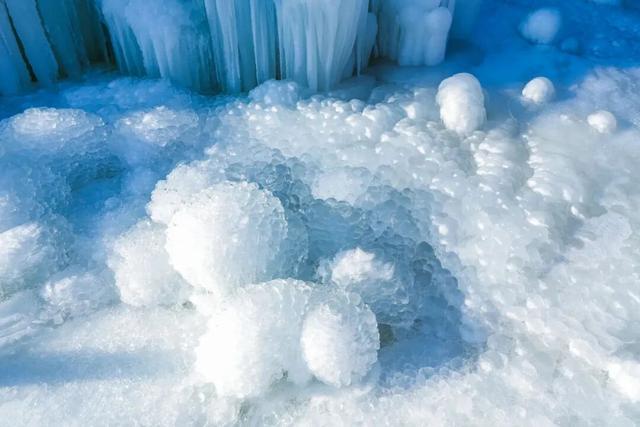 出片率100%！北京震撼冰瀑奇观上线，游客慕“冰”而来