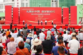 沁县锣鼓争锋 铙钹竞鸣 锣鼓大赛点燃夏日激情图片